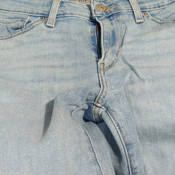 Levi's 711 Skinny Jean - Picture 5 of 7